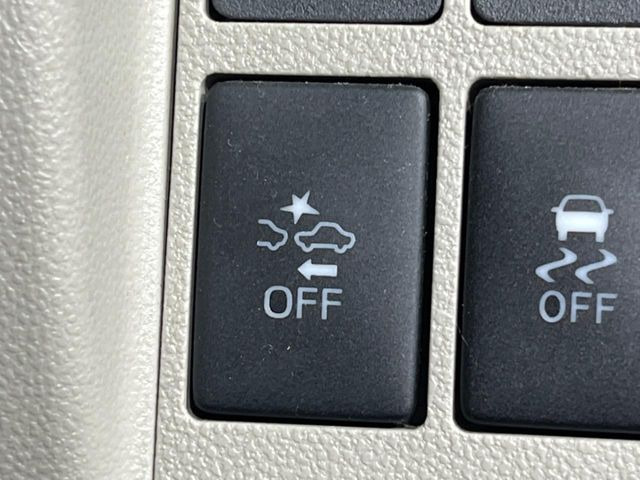 �y�X�}�[�g�A�V�X�g�z���s���ɑO���̎ԗ�����F�����A�Փ˂������Ȏ��͌x��ƃu���[�L�ŏՓˉ���Ɣ�Q�y�����A�V�X�g�B�����S�Ƀh���C�u�����y���݂��������܂��B