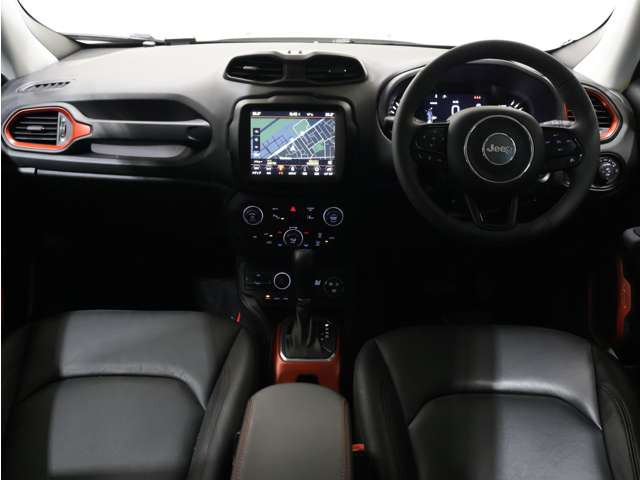 レネゲードトレイルホーク 4xe 4WD