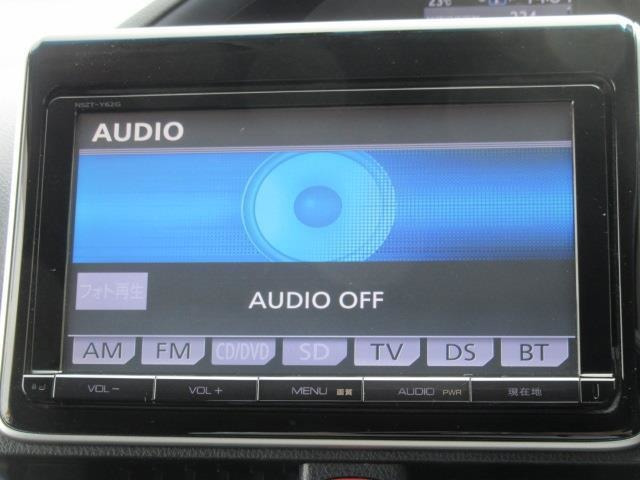 ヴォクシー1.8 ハイブリッド V