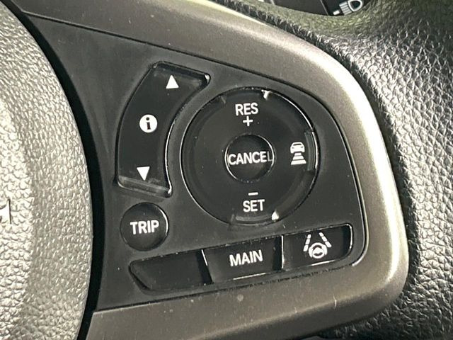 �y�A�_�v�e�B�u�N���[�Y�R���g���[���z�������H�ł̒��������s���y��!!�����ő��x��ۂN���[�Y�R���g���[�����A�Փˌy���V�X�e���ƘA�g���A�O���̎ԗ������m���ĎԊԂ�ۂ悤�ɑ��x���߂��Ă���܂�!!