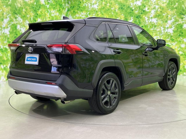RAV42.0 アドベンチャー 4WD