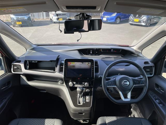 セレナ2.0 ハイウェイスターV