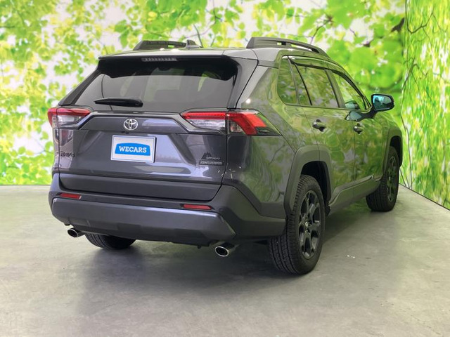 RAV42.0 アドベンチャー オフロードパッケージ 4WD