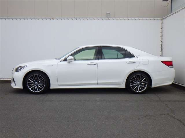 クラウンアスリートハイブリッド 2.5 S Jフロンティア