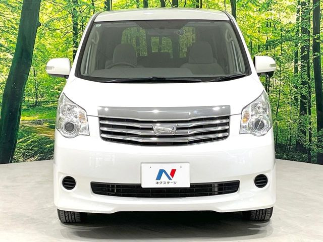 ���Ђł́A�S�ԁw�C�����Ȃ��x�̂��Ԃ̂ݎ�舵���Ă���܂��B��C�o�C���[�ɂ�錵�I�����d����̌�A���Ɍ�̎ԗ��`�F�b�N���s���A�l�N�X�e�[�W���F�肵�����i���Ȓ��ÎԂ����񋟂��Ă���܂��B