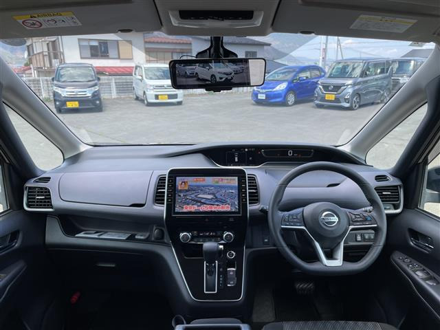 セレナ2.0 ハイウェイスターV