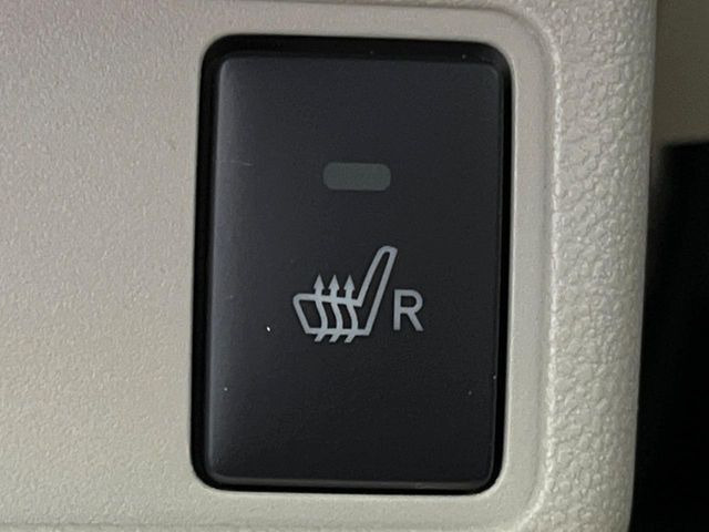 �y�V�[�g�q�[�^�[�z�������ɏd�󂷂�V�[�g�q�[�^�[!�G�A�R����葁�����܂��Ă����̂Ŋ�����̐l�����S�ł��ˁ�G�A�R���̉����͊������邩����A�Ƃ������ɂ����������߂ł��B