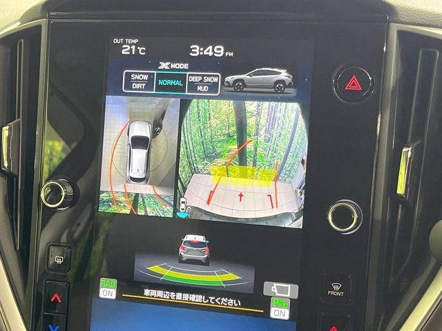 �y�}���`�e���C�����j�^�[�z�Ԃ̃t�����g��T�C�h�̃J�����摜�𓯎��Ƀ��j�^�[�\�����邱�ƂŁA���H�⋷�����𑖍s���ł����͂̏󋵊m�F���ł����S!�{�iSUV�ɂ��ꂵ�������ł���