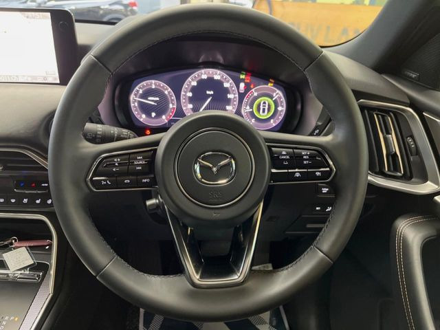 �y�����v�����X�e�A�����O�z�㎿�Ȋv���g�p���邱�ƂŁA��ɂ����������݂ƂĂ��^�]���₷���n���h���ł���