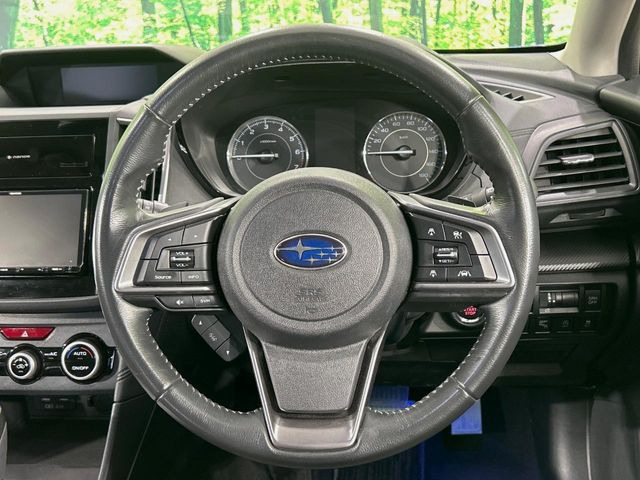 �y�X�e�A�����O�X�C�b�`�z�^�]���A�O������ڐ������炷���ƂȂ��A�I�[�f�B�I���̑��삪�\�ȕ֗��@�\!���S&���K�ȃh���C�u�����o���Ă���܂���