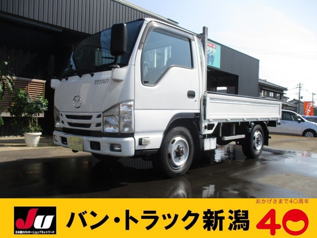 タイタン3.0 フルワイドロー 4WD