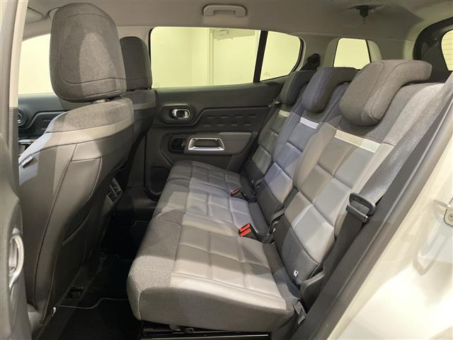 C5エアクロスSUVシャイン ブルーHDi ディーゼル