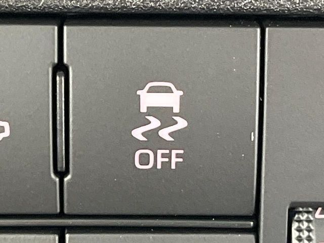 �y������h�~���u�z�ԗ��̉���������m����ƁA�����I�Ɏԗ��̐i�s������ۂ悤�Ɏԗ��𐧌䂵�܂��B�J�̓��ȂǊ���₷���H�ʏ󋵂ł����S�ȉ^�]���\�ł��B