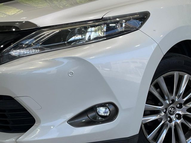 �yLED�w�b�h���C�g�z���V����ԑ��s�����ǍD�Ȏ��E���m�ۂ����S���ĉ^�]�ł��鍂�P�xLED�w�b�h���C�g�𑕔�!�_�����x�������A����d�͂��}�����Ă��܂��B