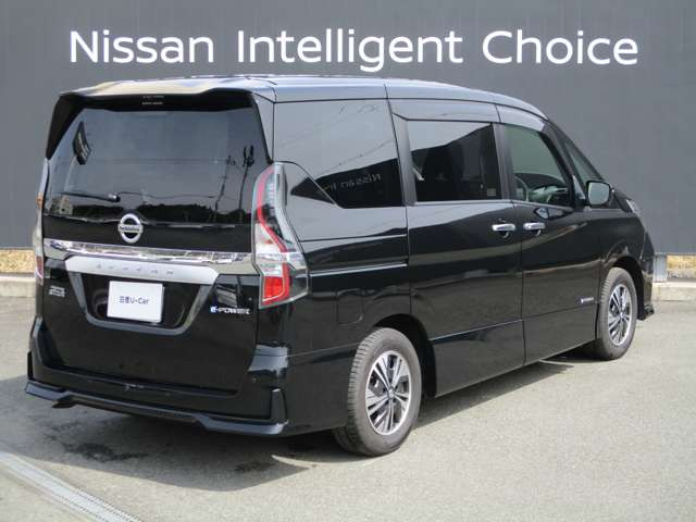 セレナ1.2 e-POWER ハイウェイスターV