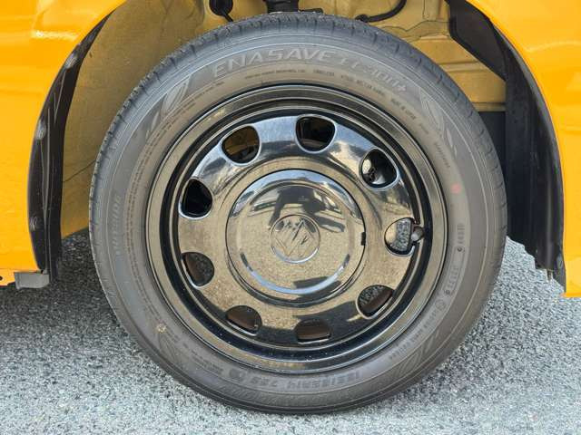 ���W����ɂ͍��i���̒��ÎԂ�V�Ԃ��������ł����W���䐔100��̑�^�W����֐��񂲗��X����������