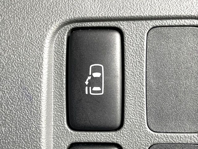 �y�p���[�X���C�h�h�A�z�X�}�[�g�L�[��^�]�Ȃ̃X�C�b�`�ŃX���C�h�h�A�̊J���\���d��������͂����ăh�A���J����K�v�������A���������q�l�ł��A�d���ו��������Ă��鎞�����N�ɊJ���߂ł��܂���