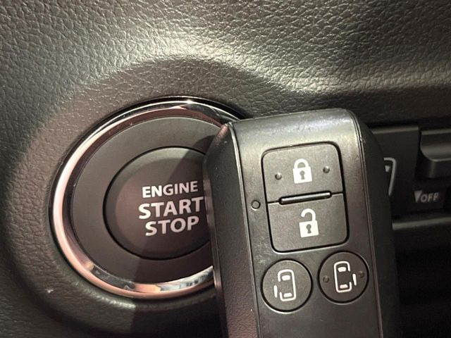 �y�L�[���X�X�^�[�g�V�X�e���z�J�o����|�P�b�g�ɓ��ꂽ�܂܂ł��h�A�̎{���E�������\�ȃX�}�[�g�L�[�𑕔��B�G���W���̃I���E�I�t�����J�M�����o���K�v����������Ƃ��Ă��֗��ł���