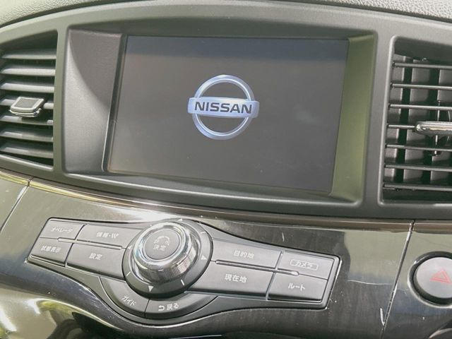 �y�����i�r�z�l�C�̏����i�r�𑕔����Ă���܂��B�i�r�̎g���₷���͂������A�I�[�f�B�I�@�\���[��!�L�����v�◷�s�͂������A�ʋ΂┃�����ȂǕ��i�̃h���C�u���y�����Ȃ�͂���