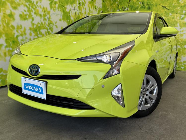 プリウス1.8 S E-Four 4WD