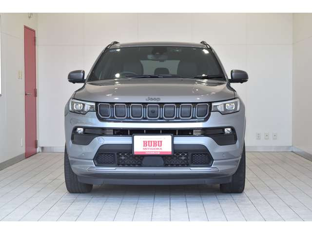 コンパス80thアニバーサリー エディション 4WD