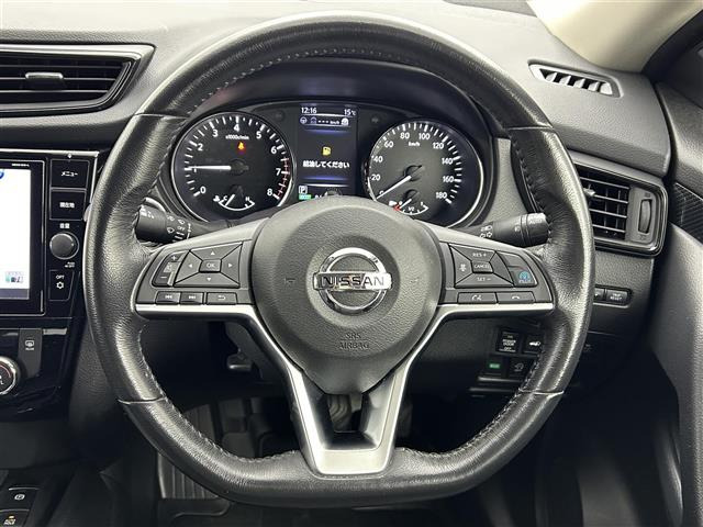 エクストレイル2.0 20Xi