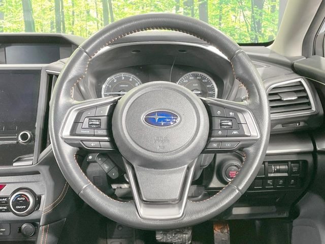 �y�����v�����X�e�A�����O�z�㎿�Ȋv���g�p���邱�ƂŁA��ɂ����������݂ƂĂ��^�]���₷���n���h���ł���