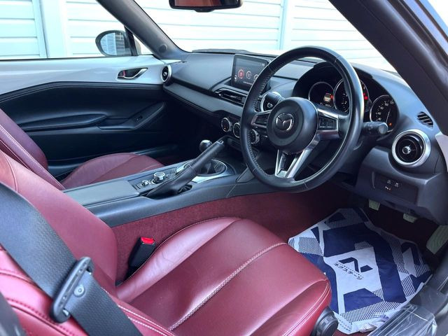 �^�]�Ȃ܂��ɂ͏\���ȃX�y�[�X������A�啿�ȕ��ł��������^�]���Ă�����������ł��B