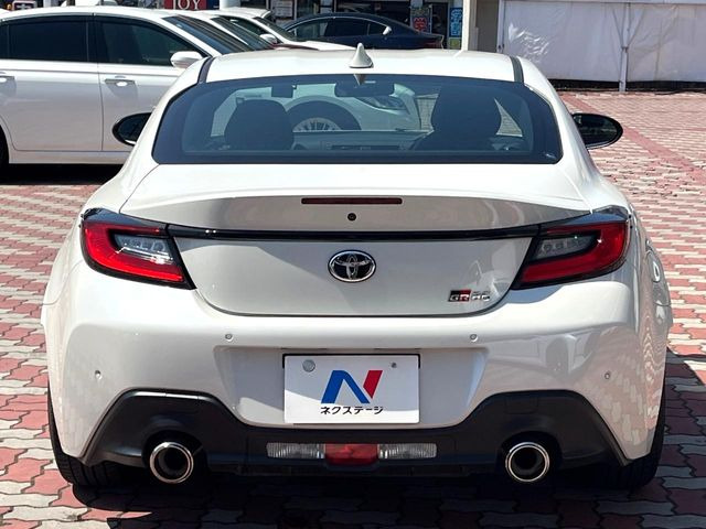 ���S�̍Œ�10�N�E���s�������ۏ�(�L��)�����p�ӁB�ۏؓ��e���[���͂������A�����_��&�I�C��������A�N�����x�̑S���E24���ԃ��[�h�T�[�r�X���t�т���Ă���܂��̂ł����S�������B