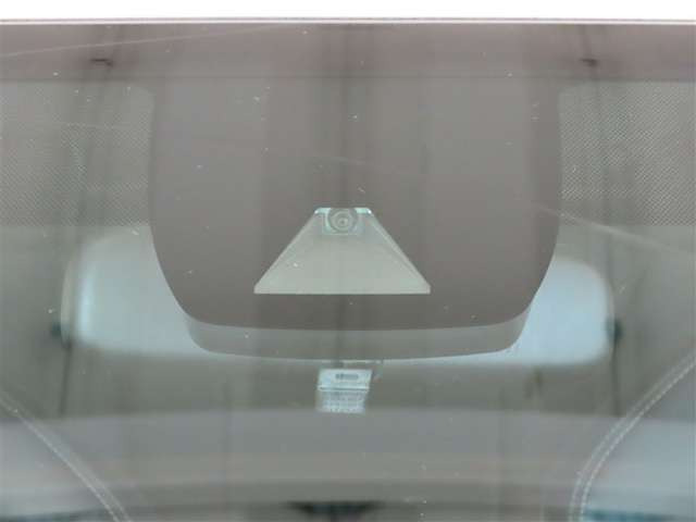 カローラツーリング1.8 ハイブリッド W×B