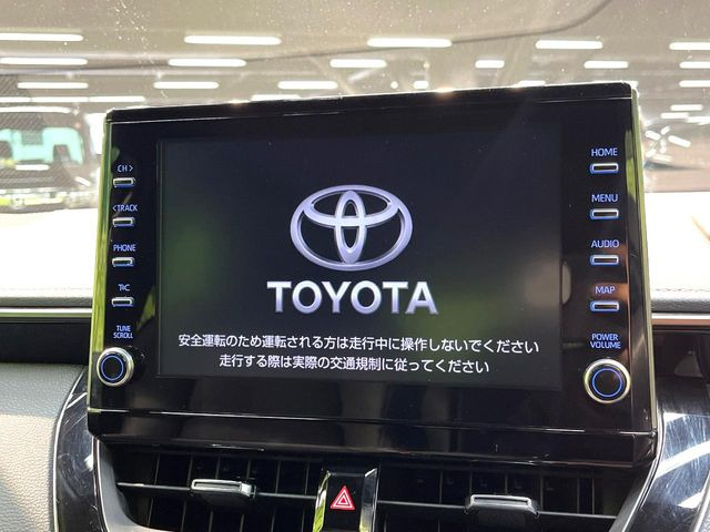 カローラツーリング1.8 ハイブリッド W×B