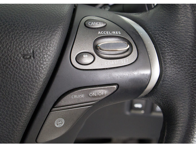 �C���e���W�F���g�N���[�Y�R���g���[���~���g���[�_�[�ƒP��J�����Ő�s�Ԃ�F�����A�ԑ��ɉ������Ԋԋ�����ۂ��Ȃ���Ǐ]���s���x�����܂��B