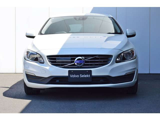 V60D4 SE ディーゼル