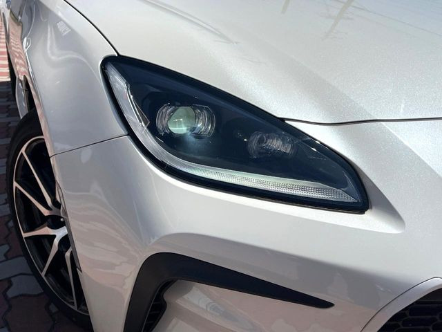 �yLED�w�b�h���C�g�z���V����ԑ��s�����ǍD�Ȏ��E���m�ۂ����S���ĉ^�]�ł��鍂�P�xLED�w�b�h���C�g�𑕔�!�_�����x�������A����d�͂��}�����Ă��܂��B