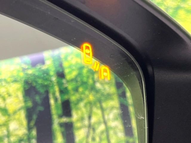 �y�u���C���h�X�|�b�g���j�^�����O�z���s���A�h�A�~���[�̎��p�ɂȂ�₷���ӏ��Ɍ㑱�Ԃ��ڋ߂���ƃT�C�h�~���[�t�߂Ɍx����\���A�h���C�o�[�ɒ��ӊ��N�����Ă���܂��B