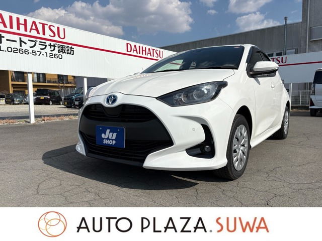 ヤリス1.5 ハイブリッド X E-Four 4WD