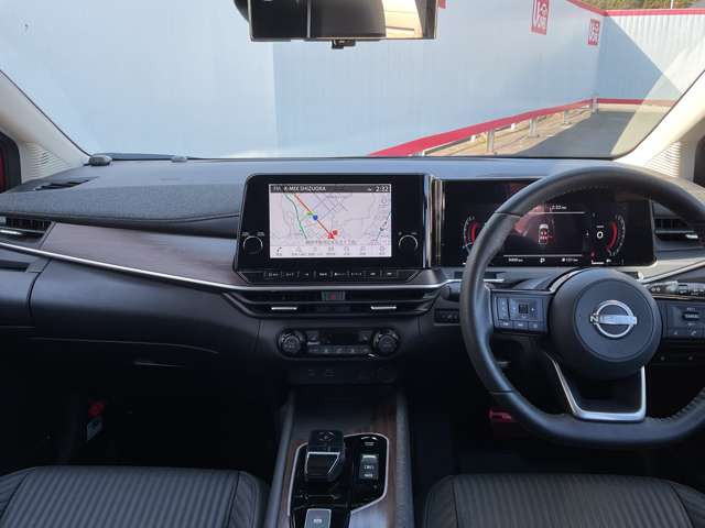 ノートオーラ1.2 G FOUR レザーエディション 4WD