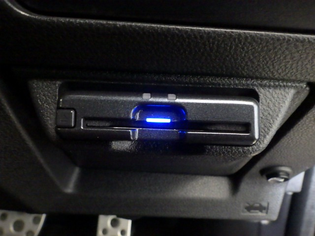 レヴォーグ1.8 STI スポーツ 4WD