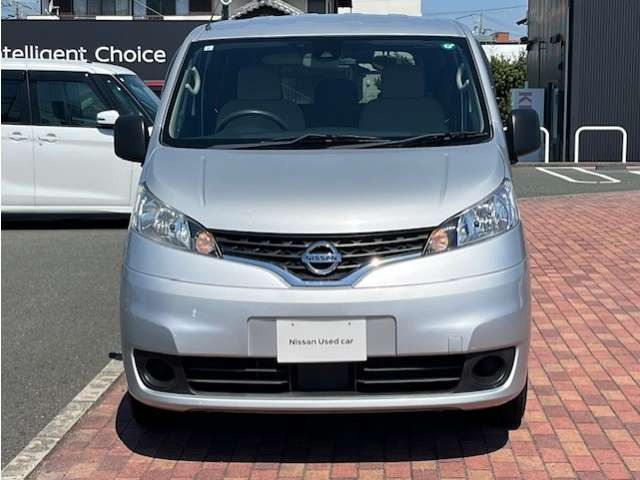 NV200バネットバン1.6 チェアキャブ 車いす1名仕様 専用サードシート有