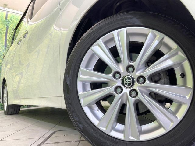 �y����18�C���`�A���~�z�C�[���z�O�ςɃ}�b�`���������A���~�z�C�[���𑕒����Ă���܂��B�e��ЊO�A���~�z�C�[����A�X�^�b�h���X�^�C�����戵�����Ă���܂��B���񂲑��k����������