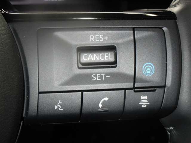 セレナ1.4 e-4ORCE ハイウェイスターV 4WD