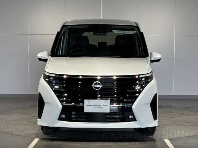 セレナ1.4 e-POWER ハイウェイスターV