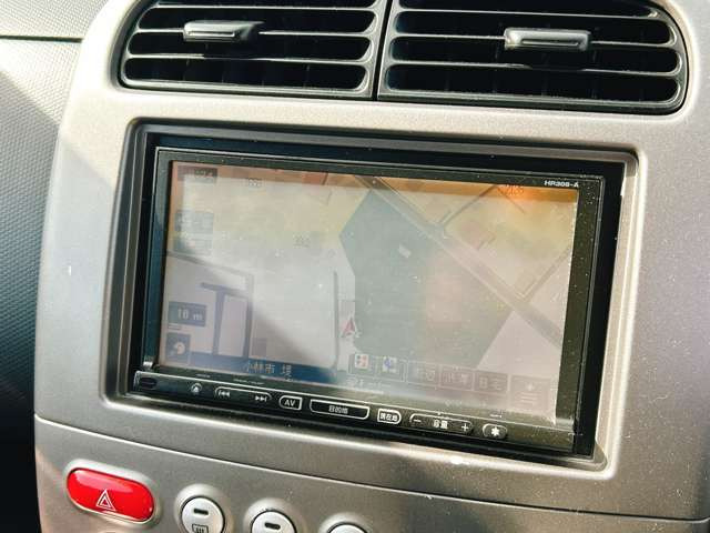 ���D�݂̃J�[�i�r�ւ̃J�X�^�����������������܂�!����]�̍ۂɂ͓��X�X�^�b�t�܂ł��C�y�ɂ����k��������