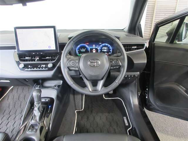 カローラツーリング1.8 ハイブリッド W×B