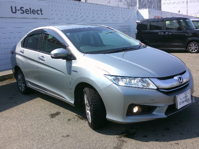 グレイス1.5 ハイブリッド EX 4WD