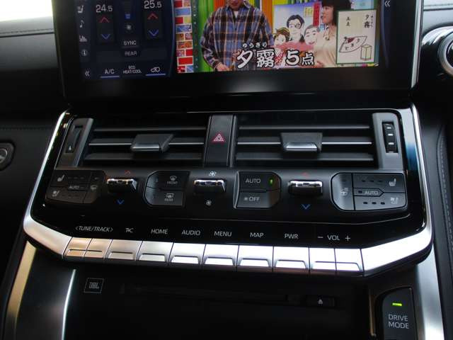 JBLサウンド・リヤエンタS・純正DAナビ・全方位M・サンルーフ・黒革ベンチレーション・純正18AW・電動デフロック(F/R)・Pバックドア・カラーHUD・Pバックドア・Carplay・HDMI・DVD