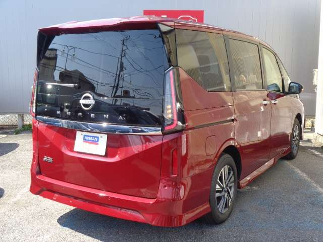 セレナ2.0 ハイウェイスターV