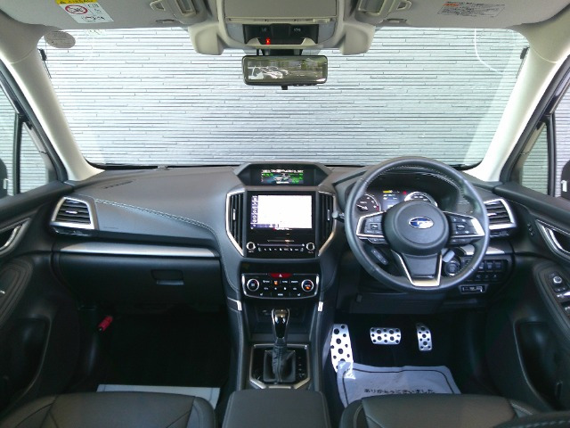 フォレスター2.5 プレミアム 4WD