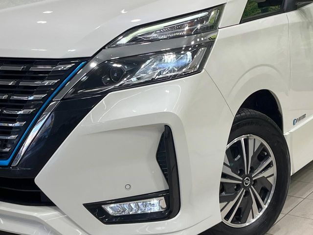 �yLED�w�b�h���C�g�z���V����ԑ��s�����ǍD�Ȏ��E���m�ۂ����S���ĉ^�]�ł��鍂�P�xLED�w�b�h���C�g�𑕔�!�_�����x�������A����d�͂��}�����Ă��܂��B