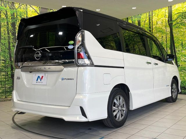 ☆全国のネクステージからお取り寄せが可能※!遠方の店舗に展示してあるクルマが気になる場合も、最寄りの店舗でご覧いただくことが可能です!是非私たちに要望をお聞かせください!※別途費用